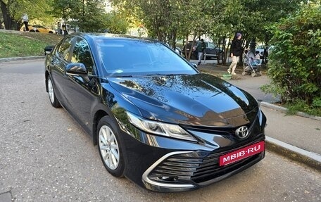 Toyota Camry, 2021 год, 2 950 000 рублей, 12 фотография