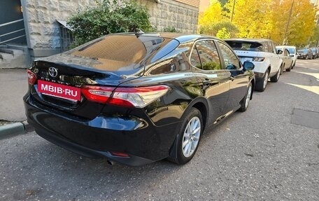 Toyota Camry, 2021 год, 2 950 000 рублей, 13 фотография