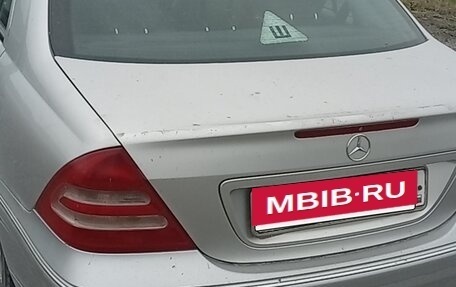 Mercedes-Benz C-Класс, 2000 год, 700 000 рублей, 4 фотография