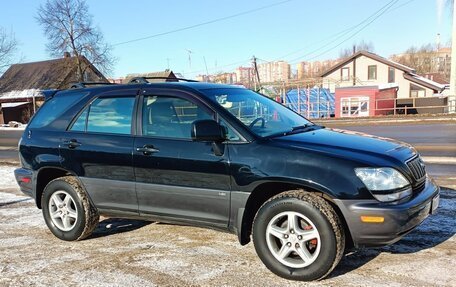 Lexus RX IV рестайлинг, 2002 год, 900 000 рублей, 6 фотография