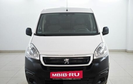 Peugeot Partner II рестайлинг 2, 2022 год, 2 300 000 рублей, 2 фотография