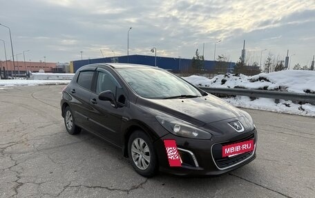 Peugeot 308 II, 2012 год, 299 000 рублей, 2 фотография