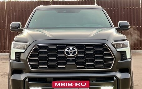 Toyota Sequoia, 2023 год, 12 500 000 рублей, 2 фотография