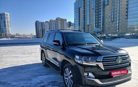 Toyota Land Cruiser 200, 2016 год, 8 500 000 рублей, 2 фотография