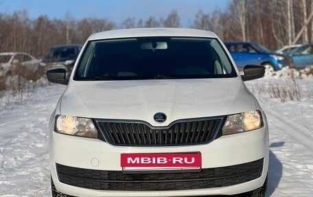 Skoda Rapid I, 2015 год, 880 000 рублей, 2 фотография