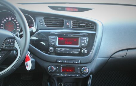 KIA cee'd III, 2013 год, 1 020 000 рублей, 16 фотография