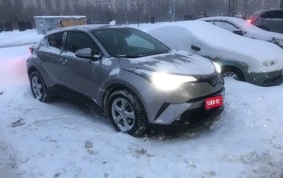 Toyota C-HR I рестайлинг, 2019 год, 2 360 000 рублей, 1 фотография