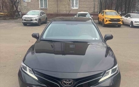 Toyota Camry, 2021 год, 3 400 000 рублей, 1 фотография