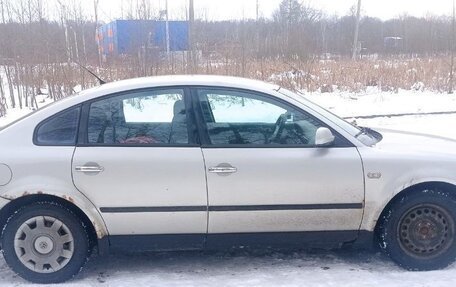 Volkswagen Passat B5+ рестайлинг, 1997 год, 275 000 рублей, 2 фотография