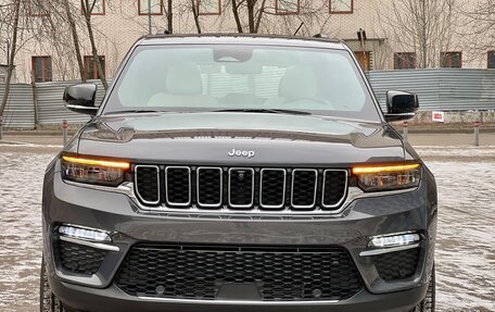 Jeep Grand Cherokee, 2023 год, 7 999 999 рублей, 2 фотография
