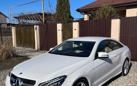 Mercedes-Benz E-Класс, 2013 год, 2 490 000 рублей, 5 фотография