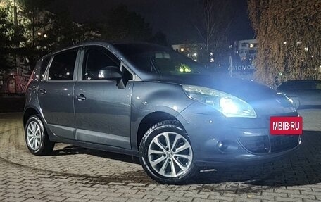 Renault Scenic III, 2010 год, 900 000 рублей, 12 фотография