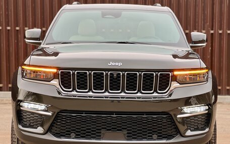 Jeep Grand Cherokee, 2023 год, 7 999 999 рублей, 2 фотография