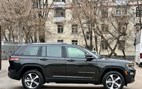 Jeep Grand Cherokee, 2023 год, 7 999 999 рублей, 8 фотография