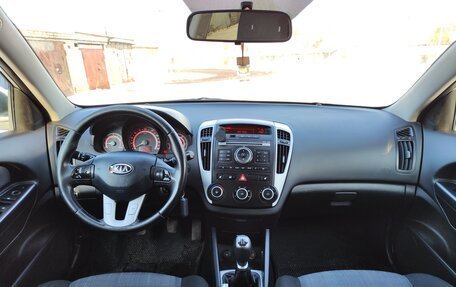 KIA cee'd I рестайлинг, 2010 год, 790 000 рублей, 7 фотография