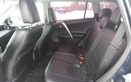 Toyota RAV4, 2018 год, 2 550 000 рублей, 14 фотография