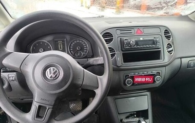 Volkswagen Golf Plus II, 2011 год, 800 000 рублей, 1 фотография