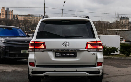 Toyota Land Cruiser 200, 2017 год, 7 364 570 рублей, 8 фотография