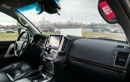Toyota Land Cruiser 200, 2017 год, 7 364 570 рублей, 11 фотография