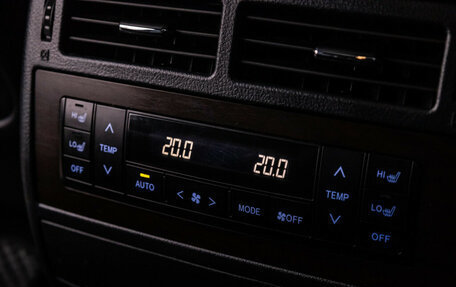 Toyota Land Cruiser 200, 2017 год, 7 364 570 рублей, 26 фотография