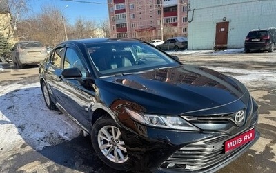 Toyota Camry, 2019 год, 2 490 000 рублей, 1 фотография