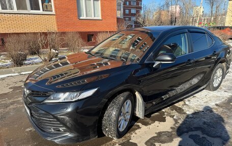 Toyota Camry, 2019 год, 2 490 000 рублей, 3 фотография