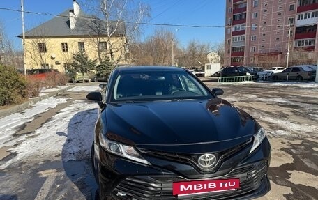 Toyota Camry, 2019 год, 2 490 000 рублей, 4 фотография