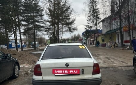 Opel Astra F, 1992 год, 115 000 рублей, 3 фотография