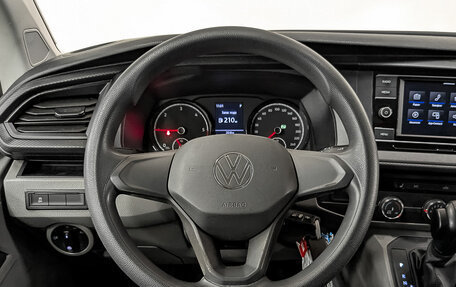 Volkswagen Transporter T6 рестайлинг, 2021 год, 3 780 000 рублей, 21 фотография