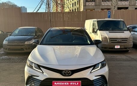 Toyota Camry, 2022 год, 4 200 000 рублей, 1 фотография