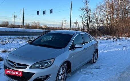 Opel Astra J, 2012 год, 1 120 000 рублей, 18 фотография