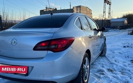 Opel Astra J, 2012 год, 1 120 000 рублей, 28 фотография