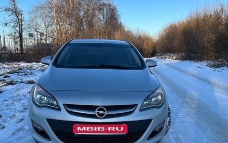 Opel Astra J, 2012 год, 1 120 000 рублей, 22 фотография