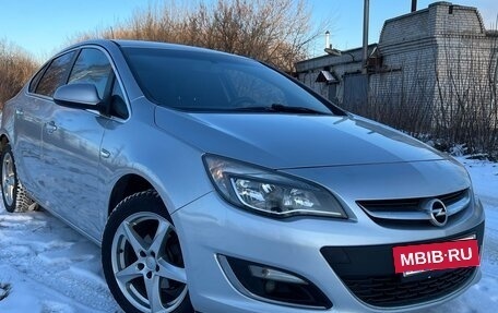 Opel Astra J, 2012 год, 1 120 000 рублей, 23 фотография