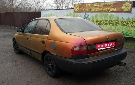 Toyota Carina, 1992 год, 199 999 рублей, 3 фотография