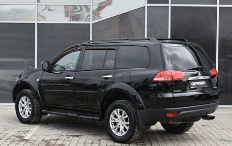 Mitsubishi Pajero Sport II рестайлинг, 2013 год, 2 150 000 рублей, 2 фотография