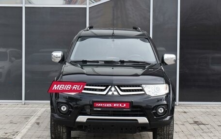 Mitsubishi Pajero Sport II рестайлинг, 2013 год, 2 150 000 рублей, 3 фотография