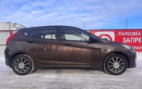 Hyundai Solaris II рестайлинг, 2014 год, 950 000 рублей, 2 фотография