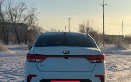 KIA Rio IV, 2018 год, 1 600 000 рублей, 3 фотография