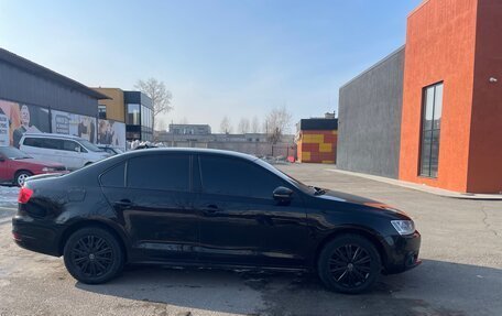 Volkswagen Jetta VI, 2012 год, 930 000 рублей, 4 фотография