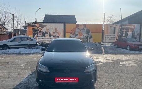 Volkswagen Jetta VI, 2012 год, 930 000 рублей, 2 фотография