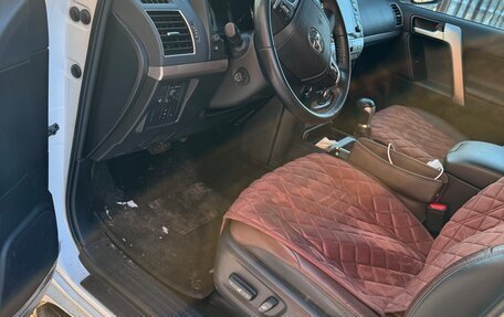 Toyota Land Cruiser Prado 150 рестайлинг 2, 2021 год, 7 500 000 рублей, 1 фотография