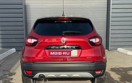 Renault Kaptur I рестайлинг, 2019 год, 1 750 000 рублей, 6 фотография