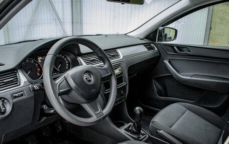 Skoda Rapid I, 2015 год, 990 000 рублей, 9 фотография