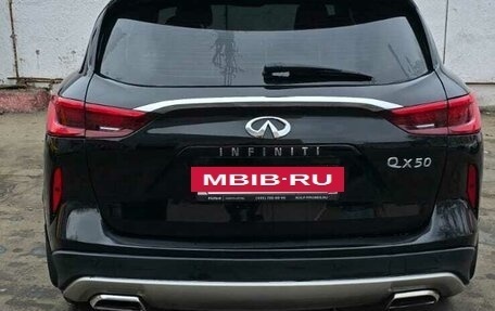 Infiniti QX50 II, 2019 год, 2 400 000 рублей, 13 фотография