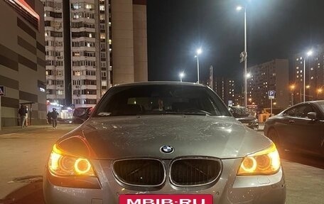 BMW 5 серия, 2008 год, 1 350 000 рублей, 8 фотография