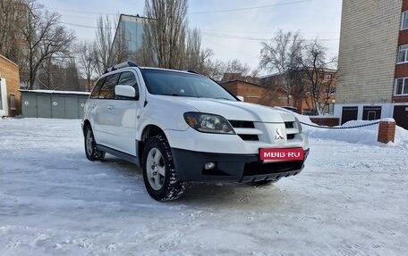 Mitsubishi Outlander III рестайлинг 3, 2002 год, 730 000 рублей, 1 фотография