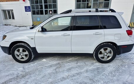 Mitsubishi Outlander III рестайлинг 3, 2002 год, 730 000 рублей, 5 фотография