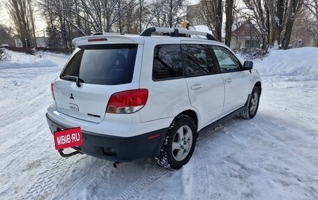 Mitsubishi Outlander III рестайлинг 3, 2002 год, 730 000 рублей, 7 фотография