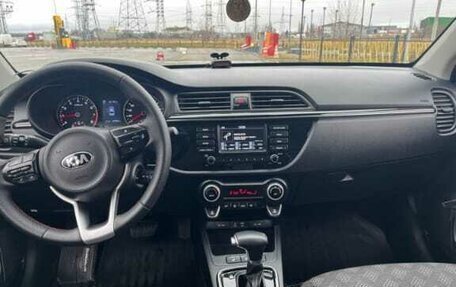 KIA Rio IV, 2017 год, 1 395 000 рублей, 3 фотография